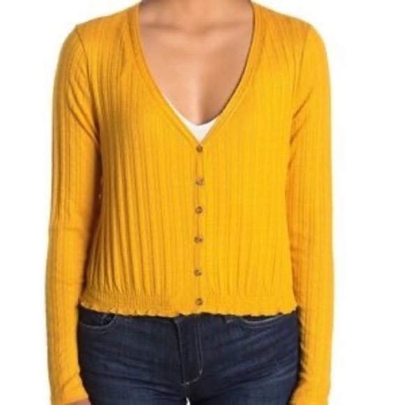 𝅺nwt top - Picture 2 of 5